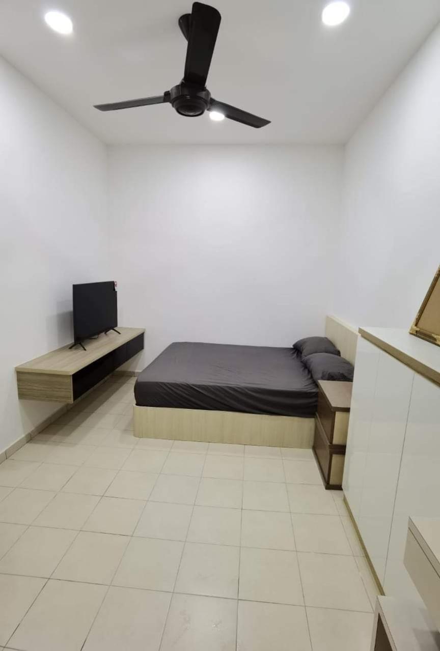 Infinity Homestay Bandar Cemerlang Ulu Tiram Ngoại thất bức ảnh